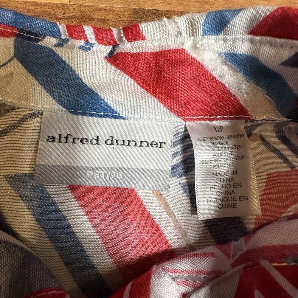Alfred Dunner 12P Red, White & Blue‎ Button Up Semi Sheer Shirt NO Camisole - Picture 3 of 6